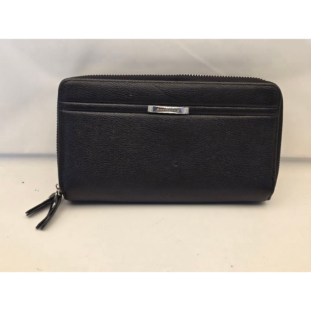 Women's Baellerry Black Silver Zip Around Wallet One Size